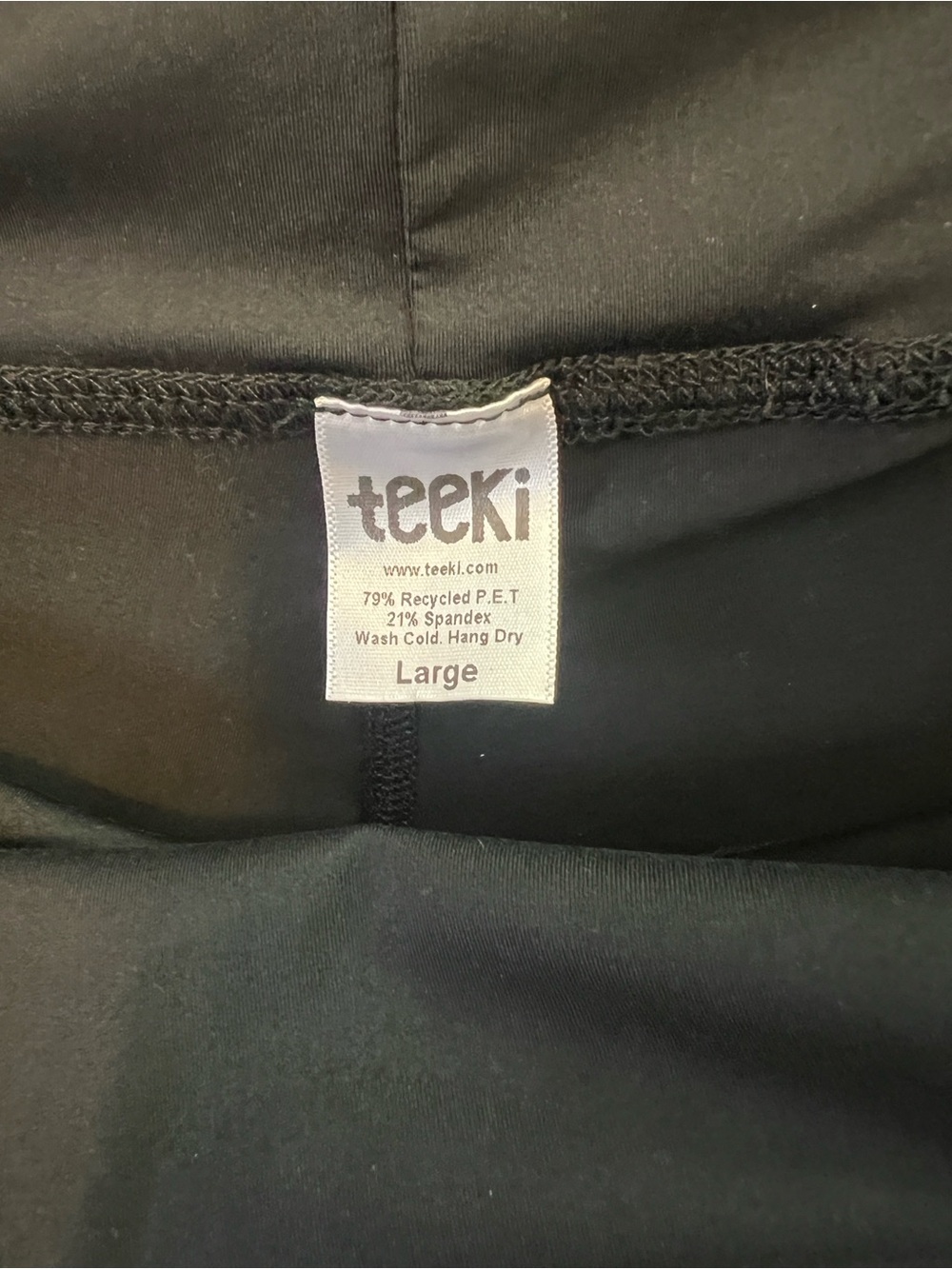 teeki Black Leggings with Side Ruffle Detail - Picture 2 of 3